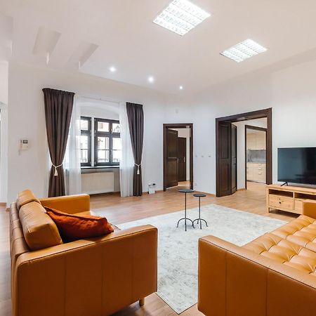 Michalska Residences Bratislava Buitenkant foto