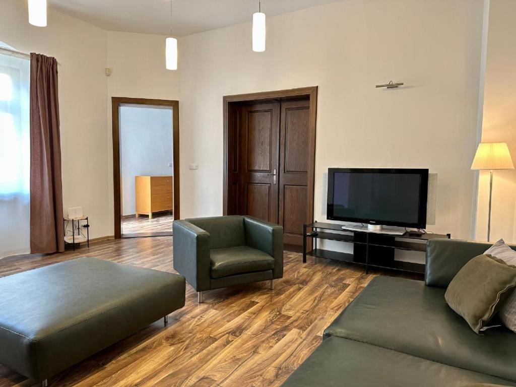 Michalska Residences Bratislava Buitenkant foto