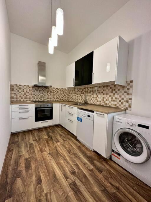 Michalska Residences Bratislava Buitenkant foto